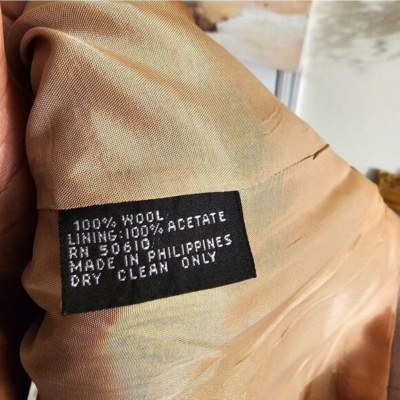 New VTG Beige KASPER 100% Wool  Statement Blazer. - Picture 3 of 15